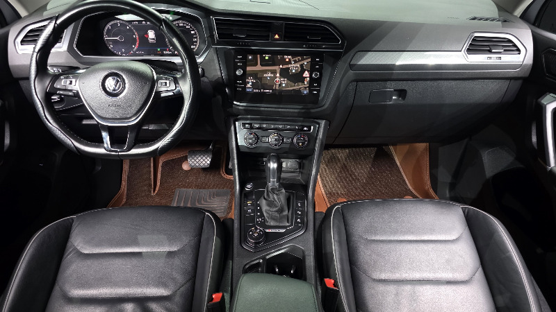 car Volkswagen Tiguan id70859 photo #7