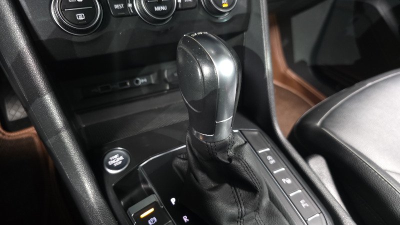 car Volkswagen Tiguan id70859 photo #9