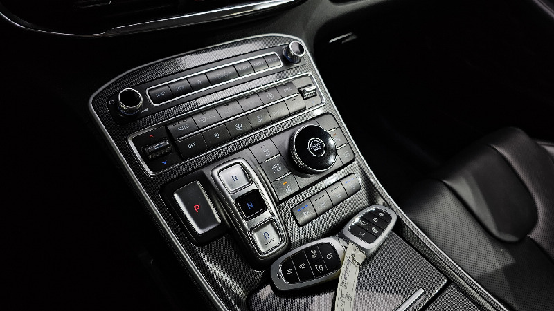 car Hyundai Santa FE id70867 photo #9