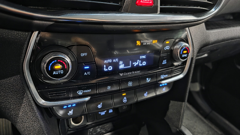 car Hyundai Santa FE id70869 photo #16