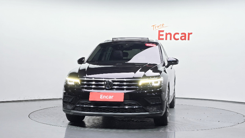 car Volkswagen Tiguan id70880 photo #3