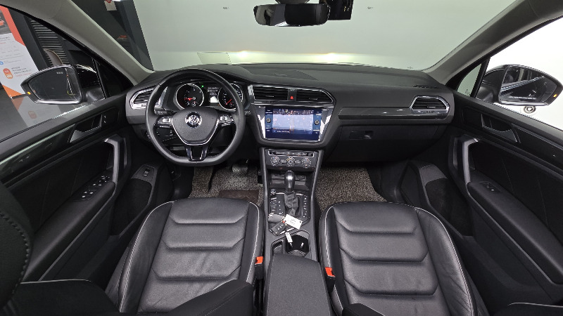 car Volkswagen Tiguan id70880 photo #7