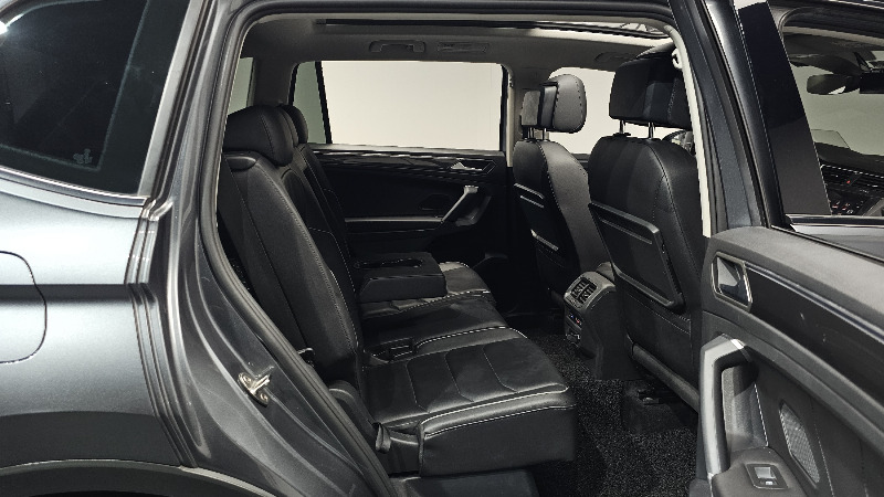 car Volkswagen Tiguan id70883 photo #11