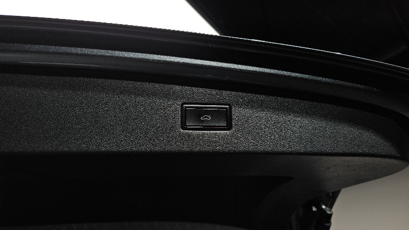car Volkswagen Tiguan id70883 photo #27