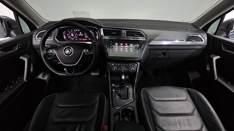 car Volkswagen Tiguan id70883 photo #7