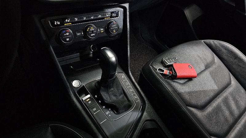 car Volkswagen Tiguan id70883 photo #9