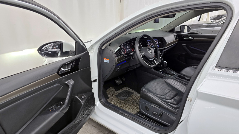 car Volkswagen Jetta id70899 photo #10