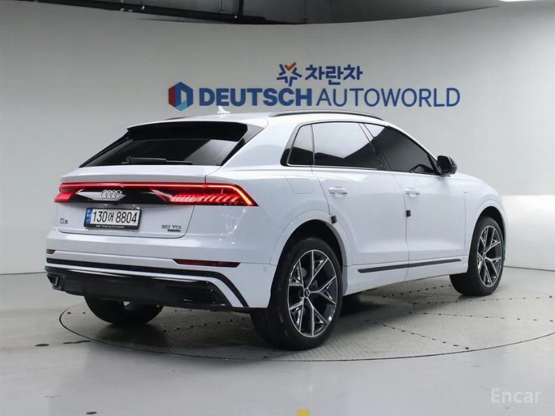 car Audi Q8 id70906 photo #2