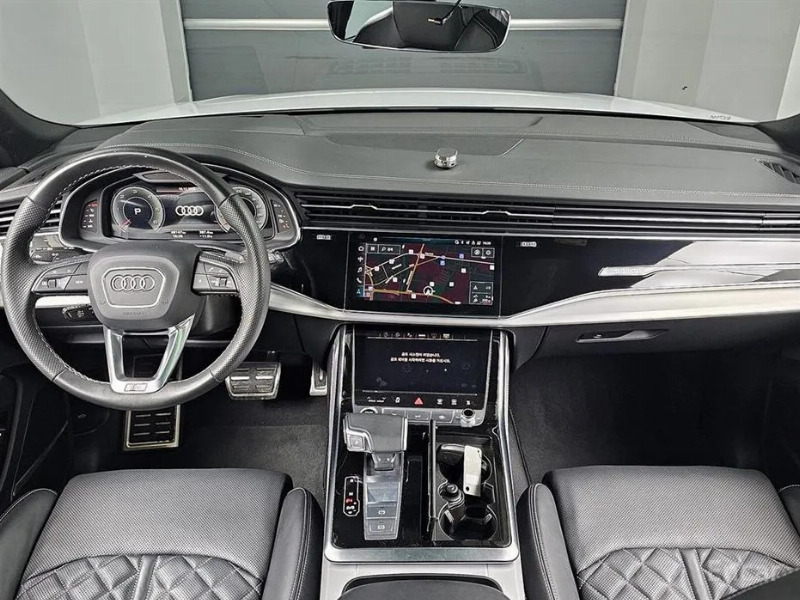 car Audi Q8 id70906 photo #7