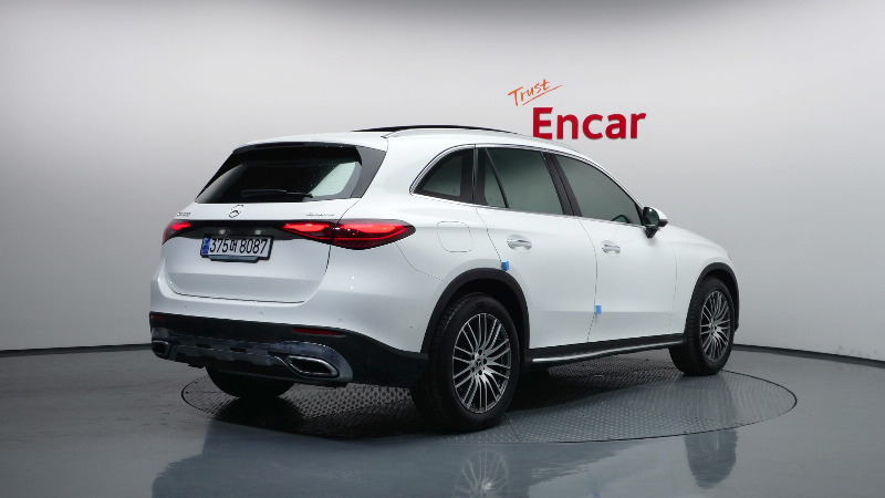 car Mercedes Benz GLC id70928 photo #2
