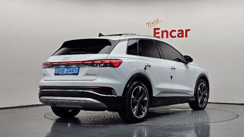 car Audi Q4 e-tron id70945 photo #2