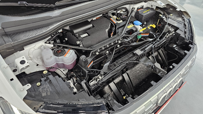 car Audi Q4 e-tron id70945 photo #6
