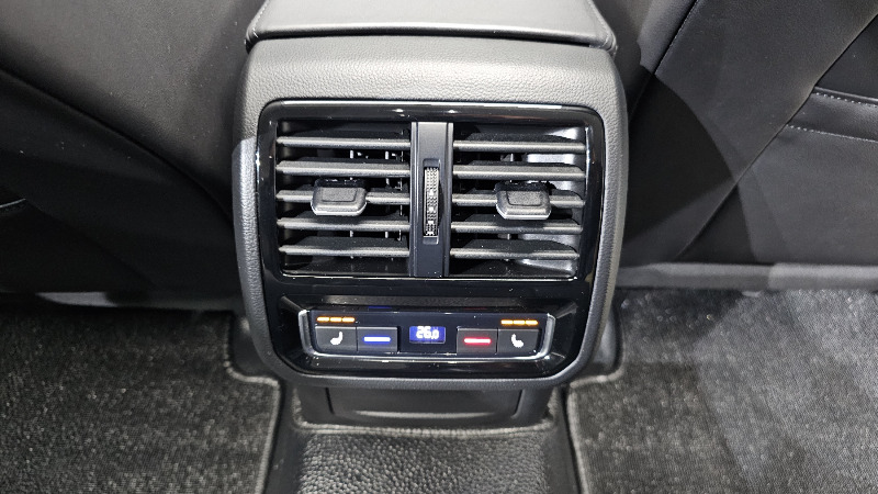 car Volkswagen Arteon id70965 photo #18