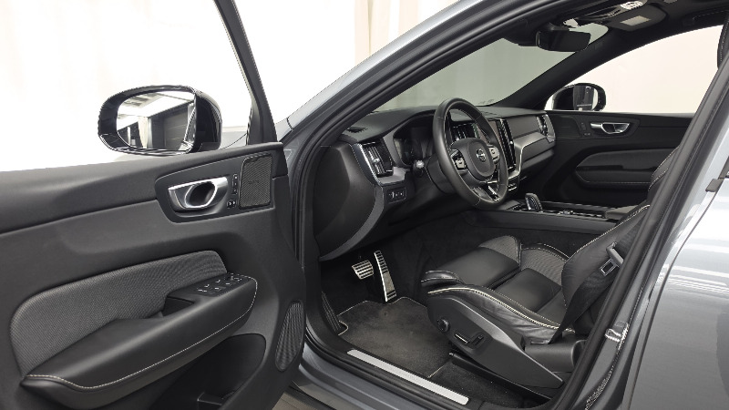 car Volvo XC60 id70980 photo #10