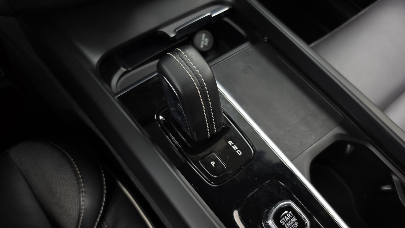 car Volvo XC60 id70980 photo #9