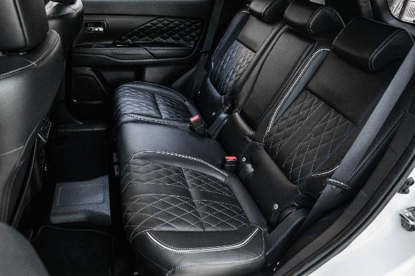 car Mitsubishi Outlander id70986 photo #7