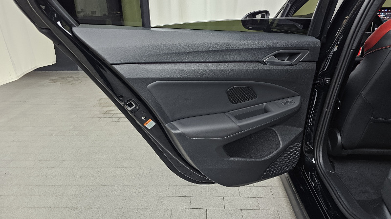 car Volkswagen Golf id71010 photo #25