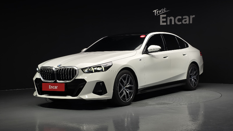car BMW 5 Series id71104 main photo