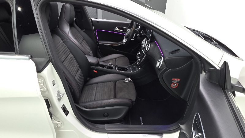 car Mercedes Benz CLA id71121 photo #26