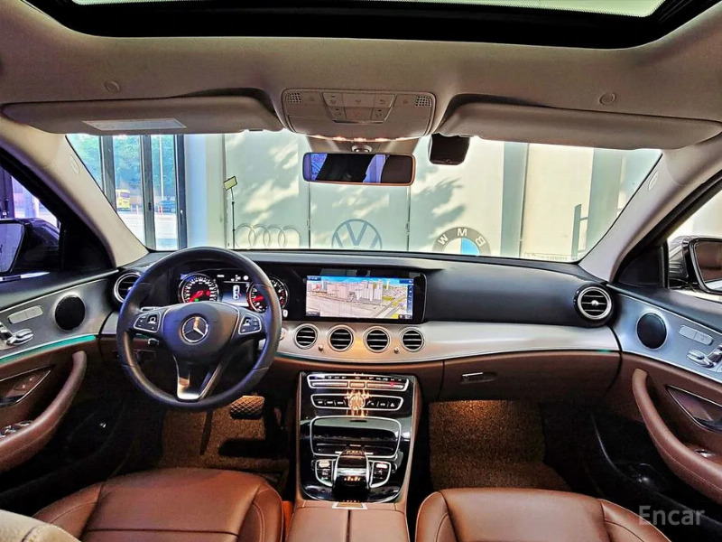 car Mercedes Benz E Class id71123 photo #12