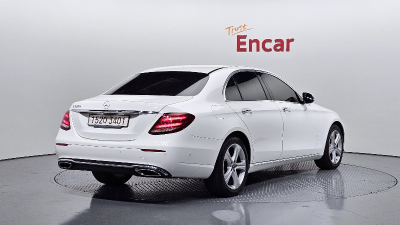 car Mercedes Benz E Class id71127 photo #2