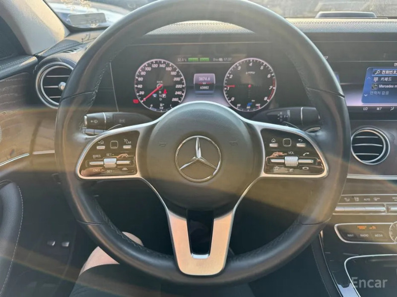 car Mercedes Benz E Class id71132 photo #7
