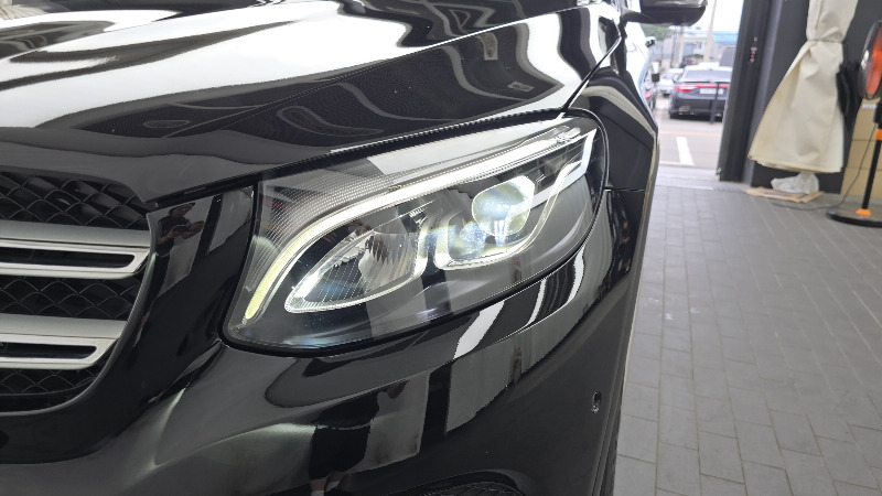 car Mercedes Benz GLC id71138 photo #22