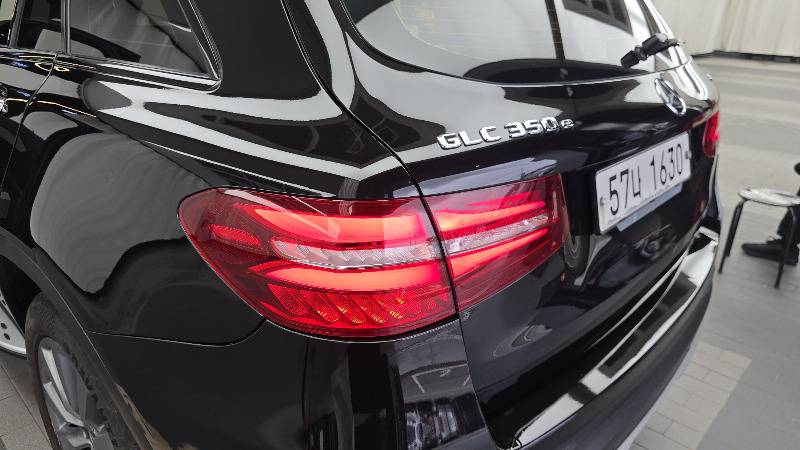 car Mercedes Benz GLC id71138 photo #23