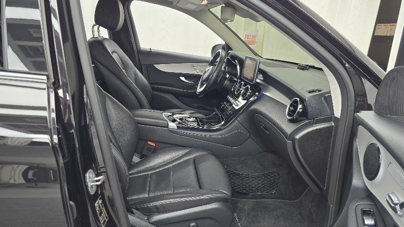 car Mercedes Benz GLC id71138 photo #26