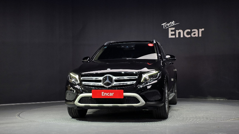 car Mercedes Benz GLC id71138 photo #3
