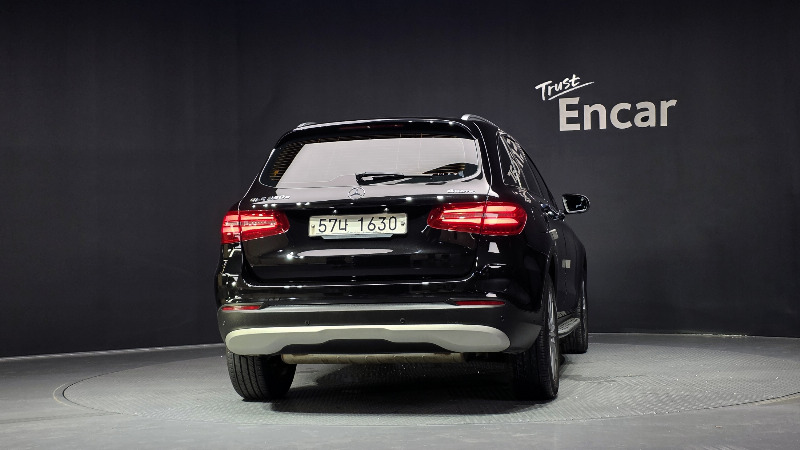 car Mercedes Benz GLC id71138 photo #4