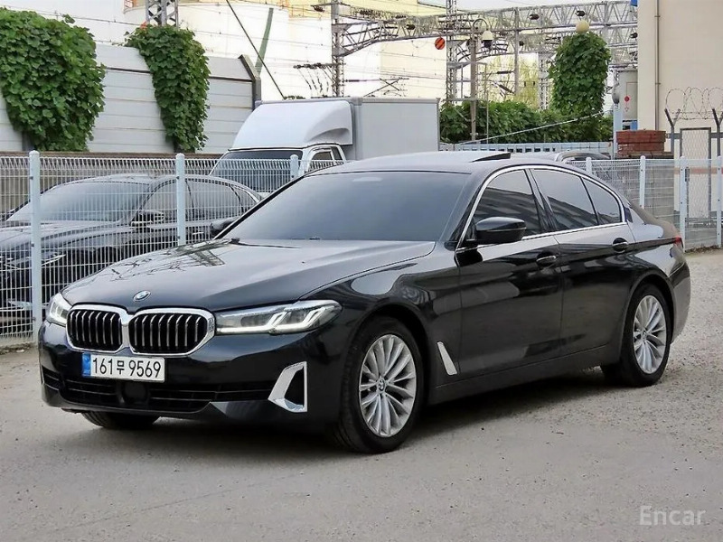 car BMW 5 Series id71164 main photo