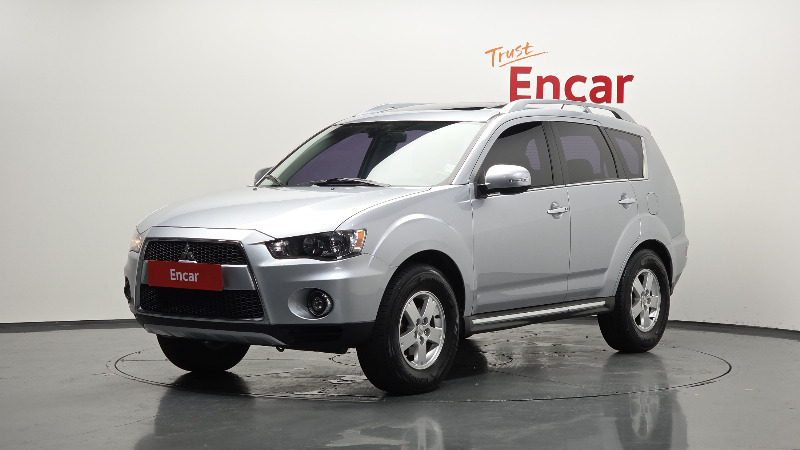 car Mitsubishi Outlander id71188 main photo