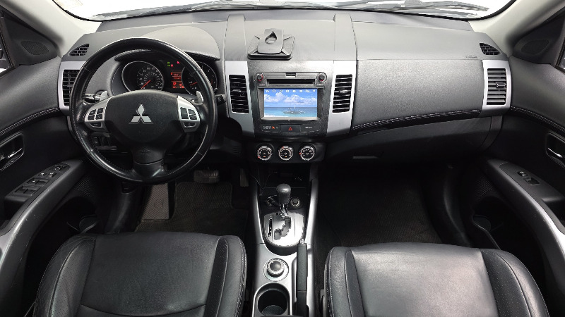 car Mitsubishi Outlander id71188 photo #7