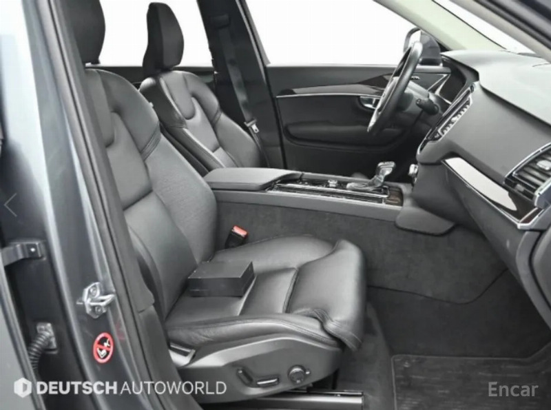 car Volvo XC90 id71213 photo #10