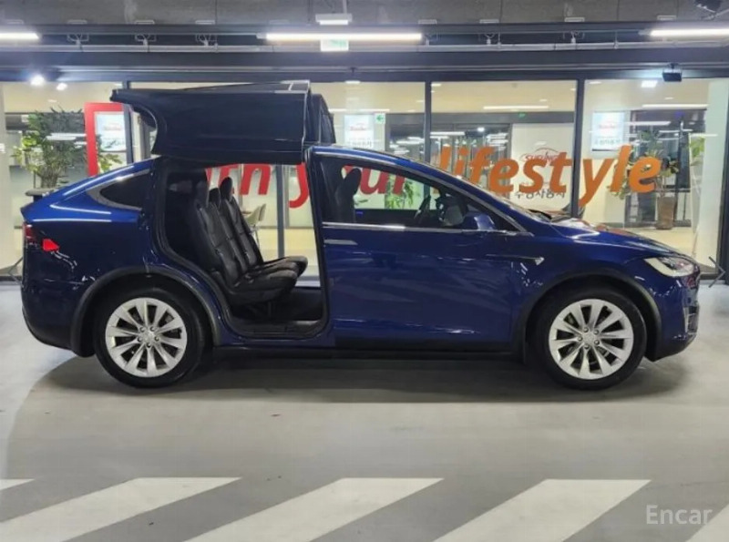 car Tesla Model X id71221 main photo