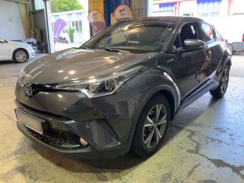 car Toyota C-HR id71283 main photo