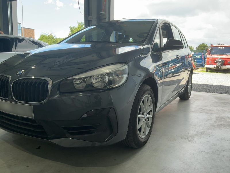 car BMW 2 Series id71309 main photo