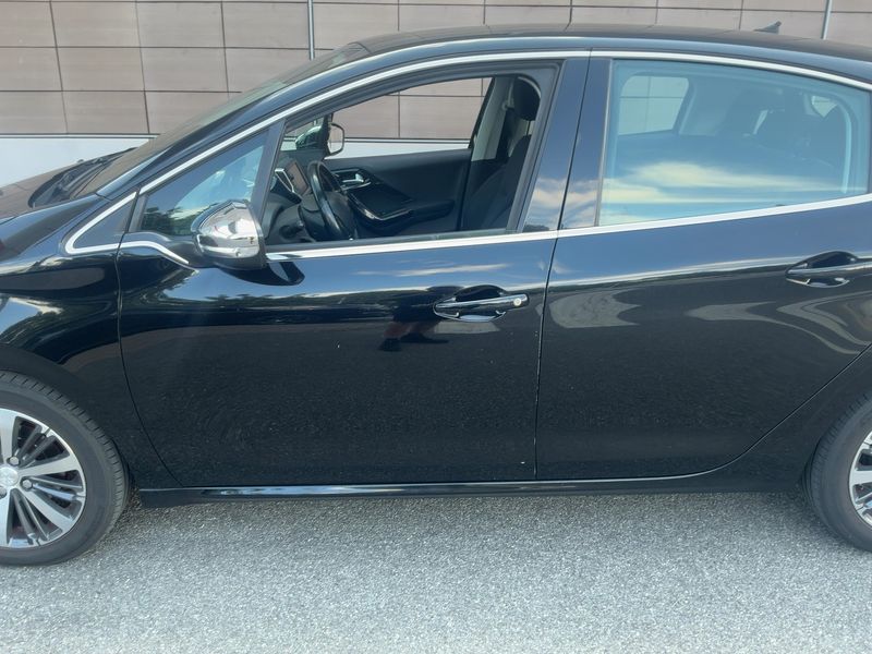 car Peugeot 208 id71424 photo #8