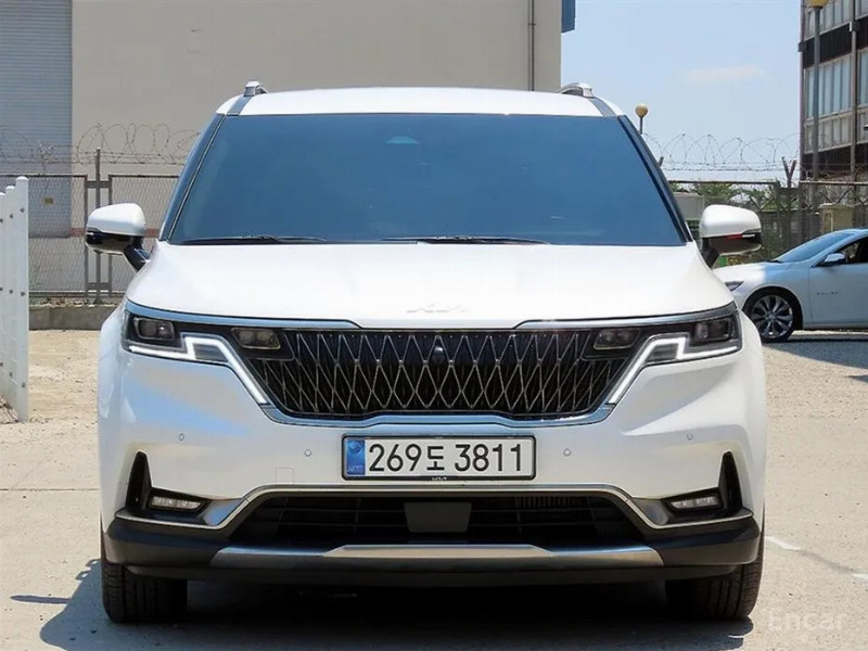 car KIA Carnival id71468 main photo