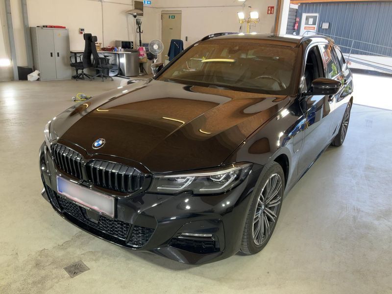 car BMW 3 Series id71494 main photo