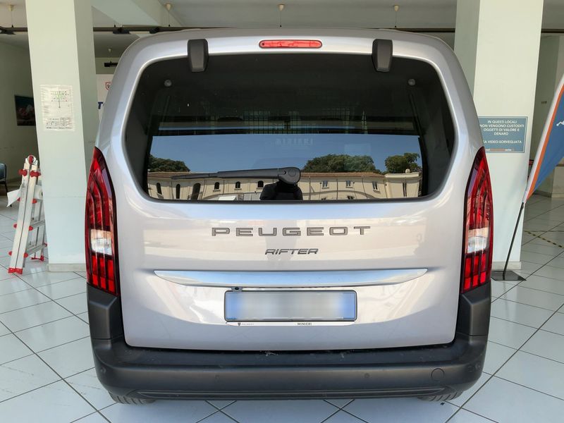 car Peugeot Rifter id71595 photo #3