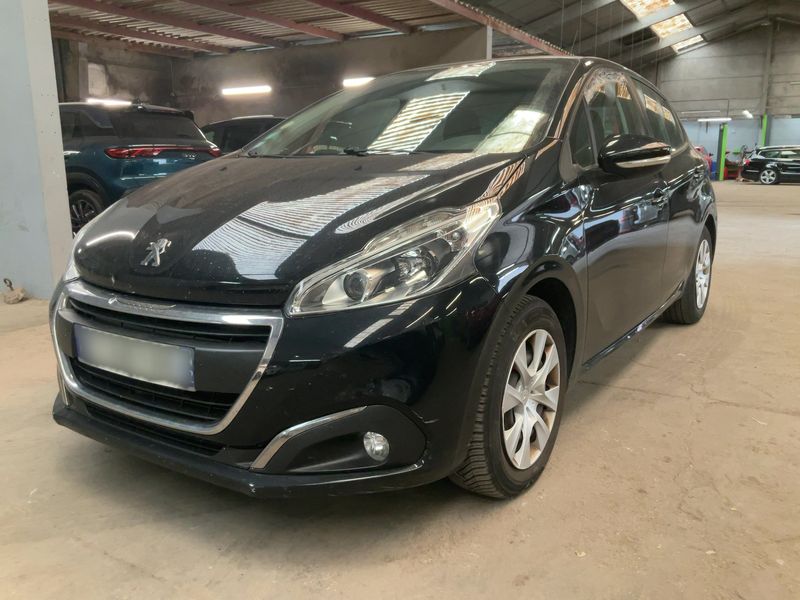 car Peugeot 208 id71601 main photo