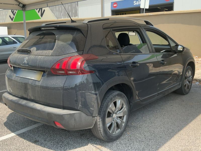 car Peugeot 2008 id71604 photo #4