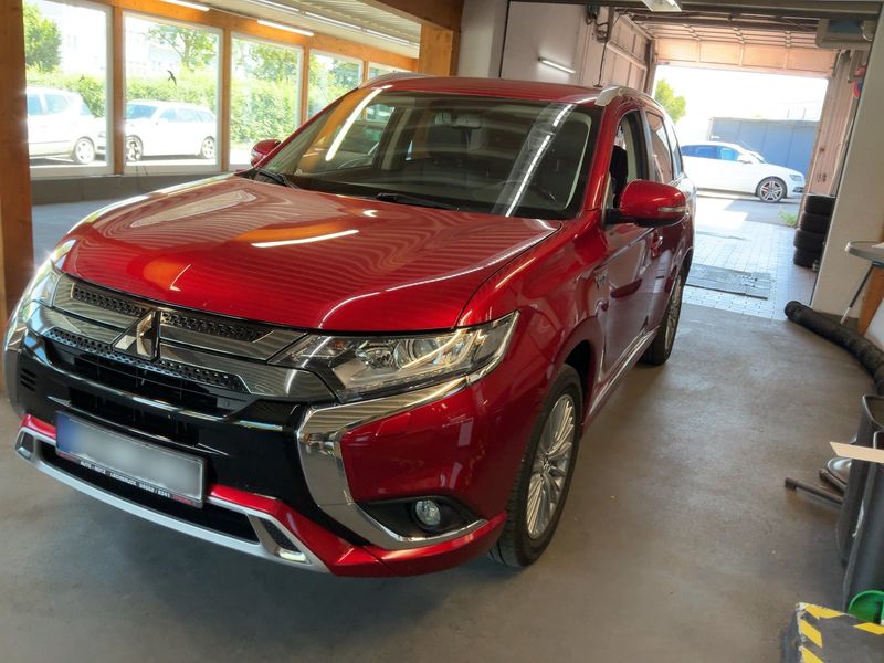 car Mitsubishi Outlander id71623 main photo