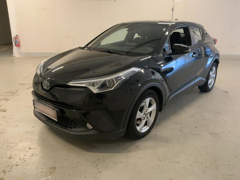 car Toyota C-HR id71663 main photo