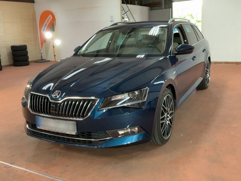 car Skoda Superb id71678 main photo