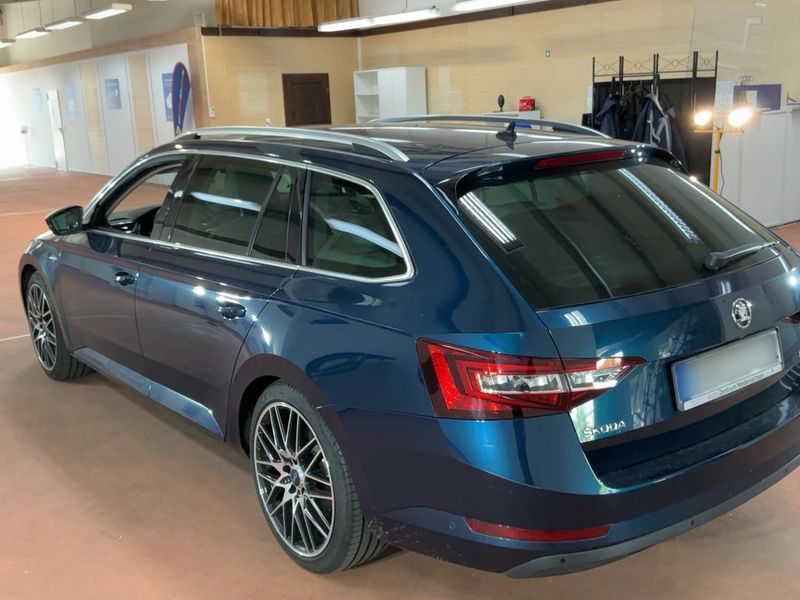 car Skoda Superb id71678 photo #2