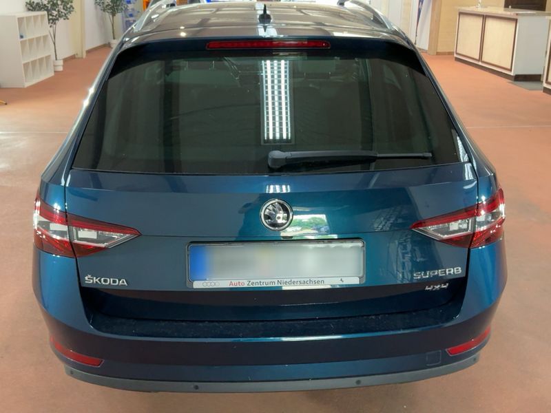car Skoda Superb id71678 photo #3