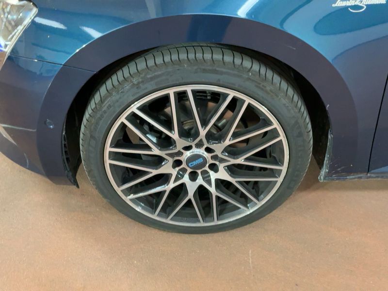 car Skoda Superb id71678 photo #7